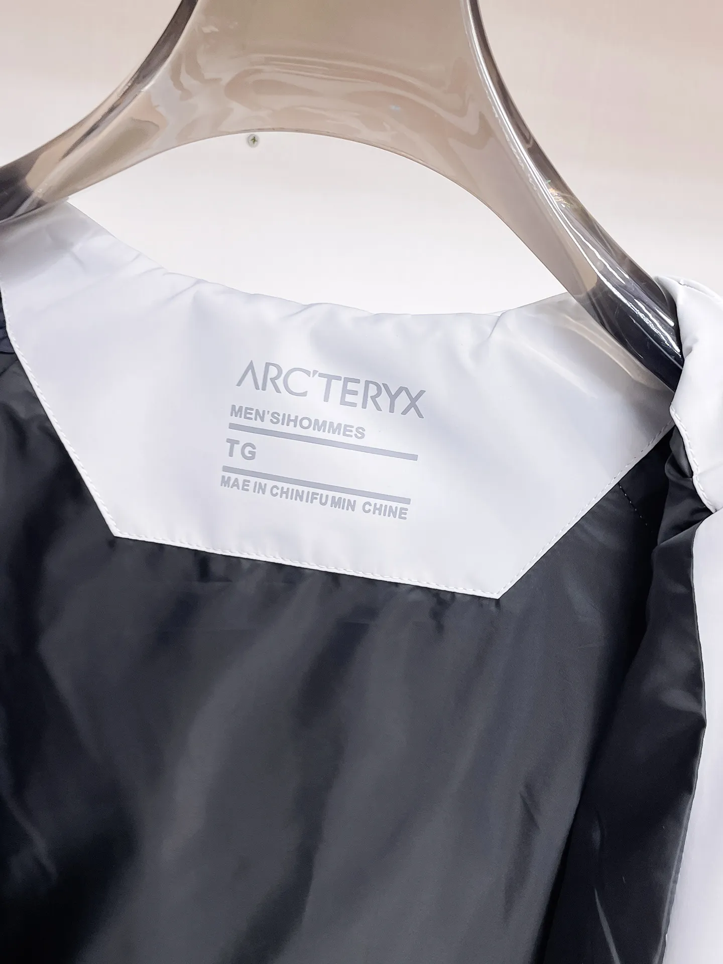 Same Style， ， 2026 New Arrival ， Original Premium Breathable ， ， ， Quality。 ， Sizes：M～3XL，